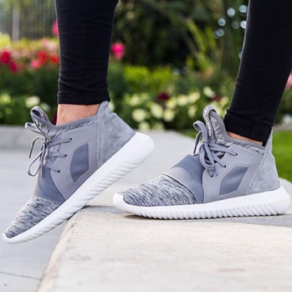 7 Adidas Tubular Defiant Grey Marl 